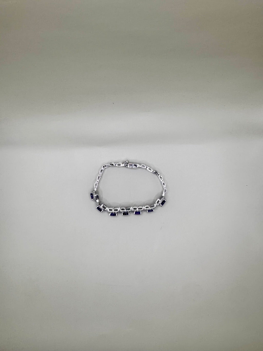 AMETHYST AND CLEAR QUARTZ BRACELET